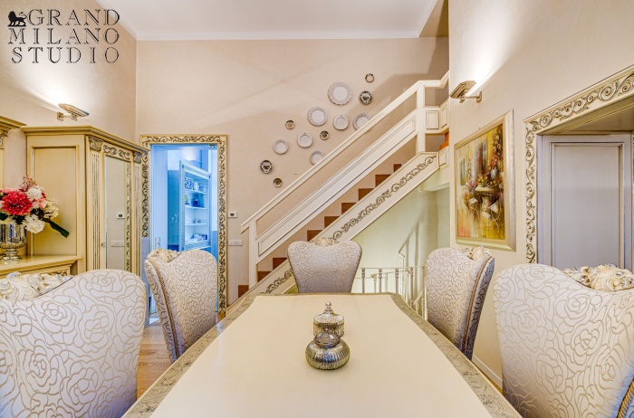 DYK014. Appartamento di 188 mq con cortiletto e terrazzo in zona NoLo