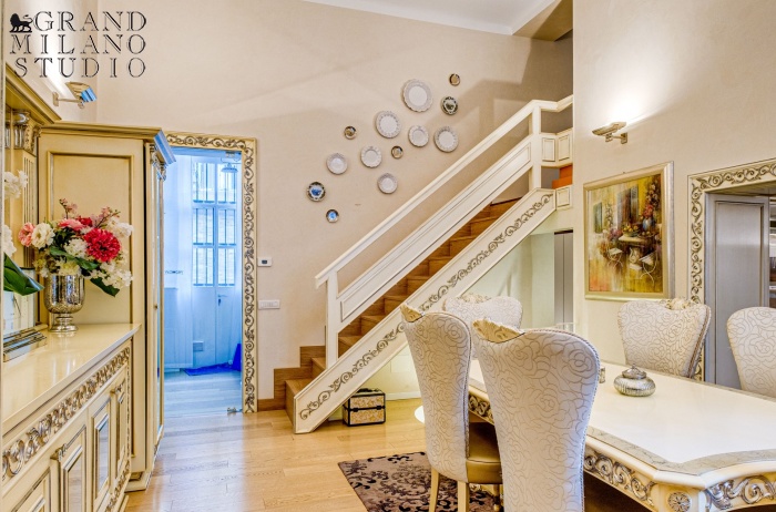 DYK014. Appartamento di 188 mq con cortiletto e terrazzo in zona NoLo