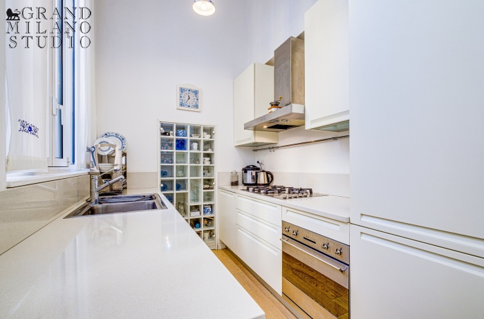 DYK014. Appartamento di 188 mq con cortiletto e terrazzo in zona NoLo