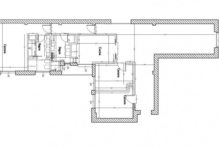 DYK017.Luminosissimo quadrilocale ristrutturato al piano alto con balcone