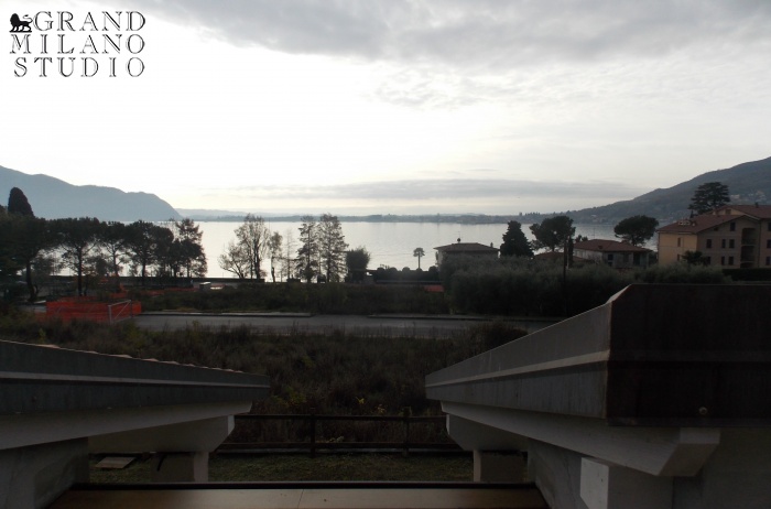 DEM23 Villa di nuova costruzione con vista panoramica a Predore, lago d'Iseo