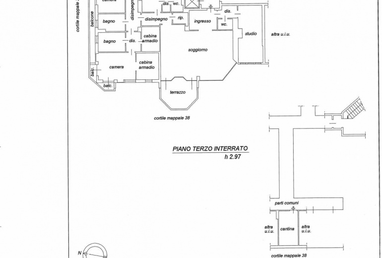 AYK010. Ampio appartamento di lusso nel condominio di rappresentanza a due passi da San Siro