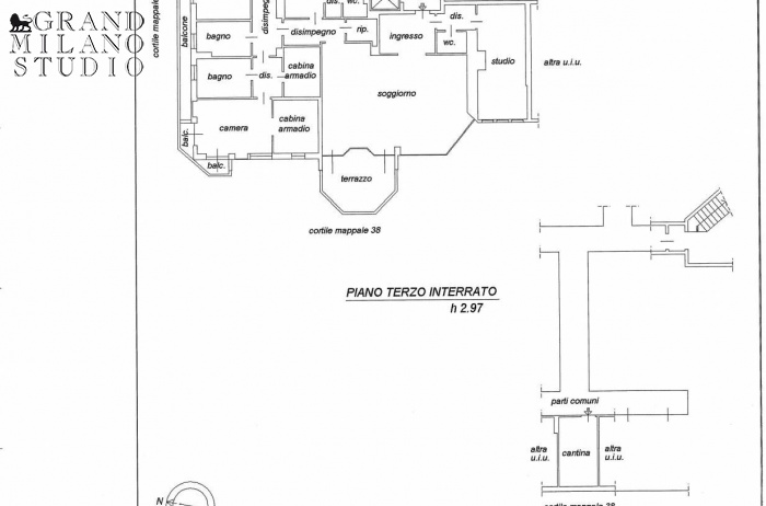AYK010. Ampio appartamento di lusso nel condominio di rappresentanza a due passi da San Siro
