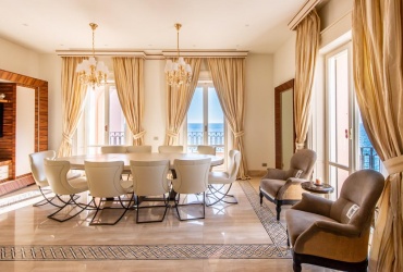 DOK777. Villa fronte mare con vista panoramica in Liguria